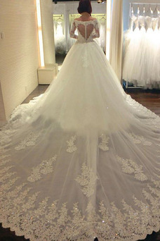 Robe de mariée Tulle Princesse Épaule Dégagée Luxe Salle Longue